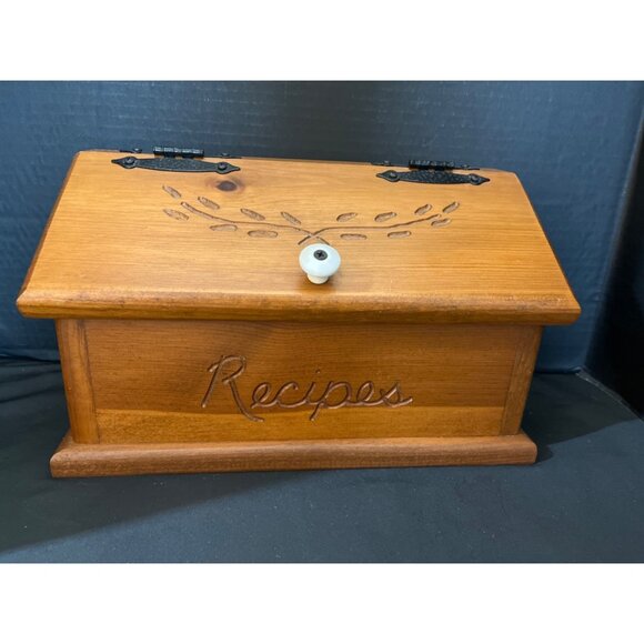 Solid Pine Recipe Box 1” Thick Wood Hinged Lid with Black Iron Hinges - Picture 1 of 11
